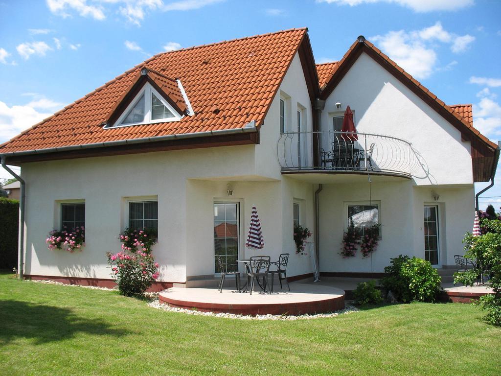 Doina Apartman ซาลาคาโรส ภายนอก รูปภาพ